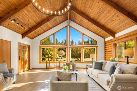 44422 SE 142nd Place North Bend WA 98045