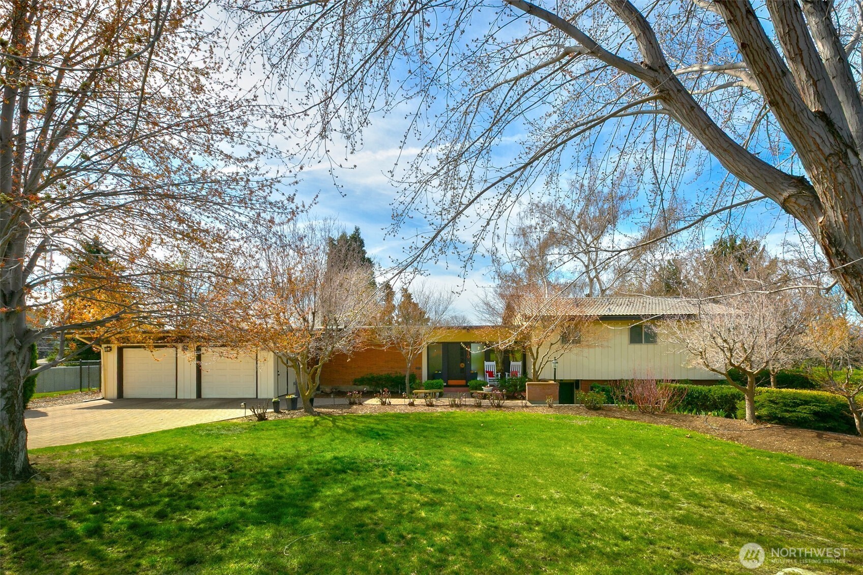 4710 W Lincoln Yakima WA 98908
