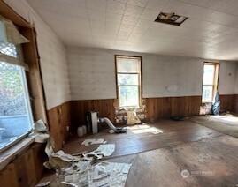 193 Golden Road Oroville WA 98844