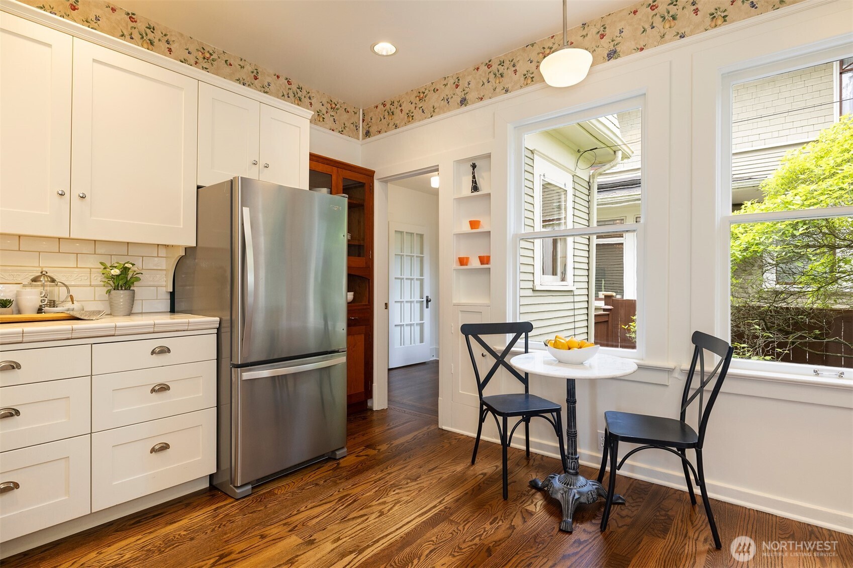 806 15th Avenue E Seattle WA 98112