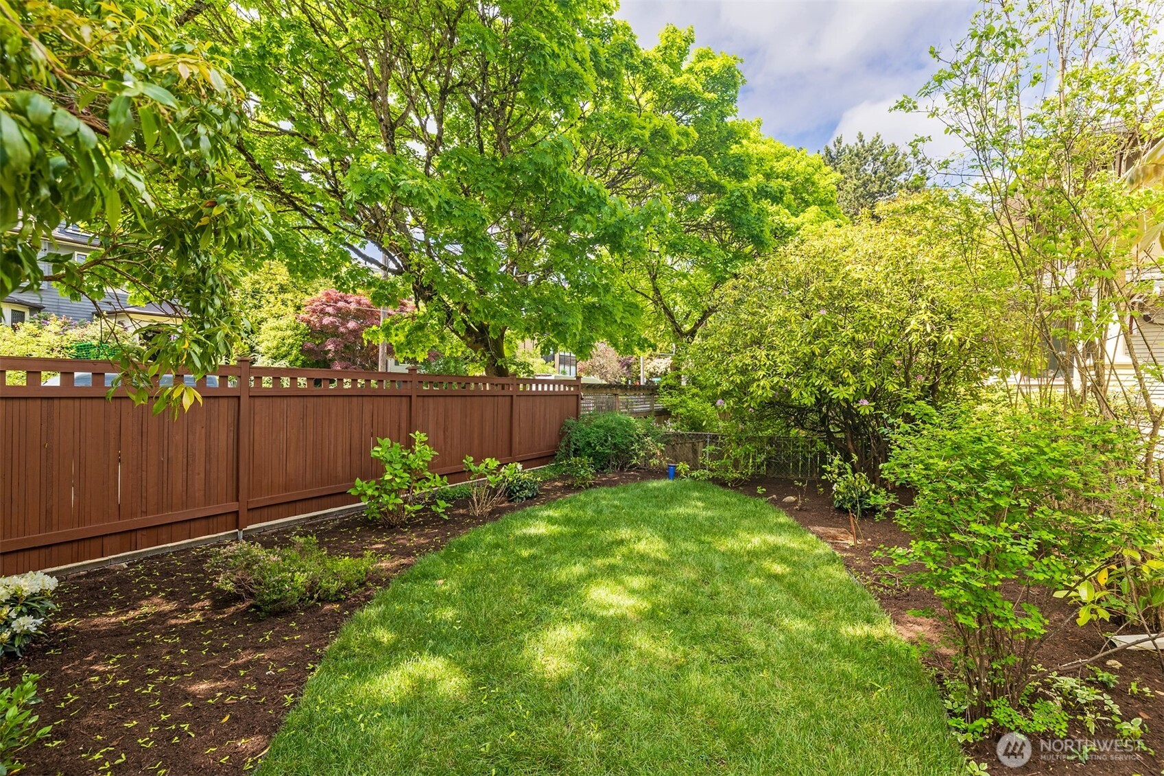 806 15th Avenue E Seattle WA 98112