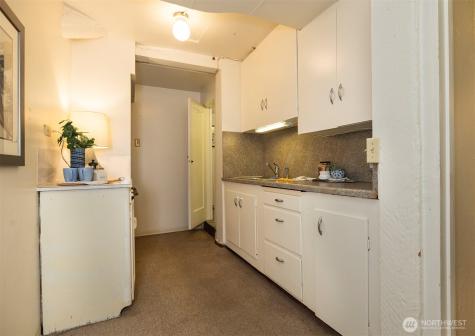 806 15th Avenue E Seattle WA 98112