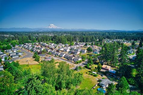 15322 66th Avenue E Puyallup WA 98375