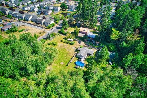 15322 66th Avenue E Puyallup WA 98375