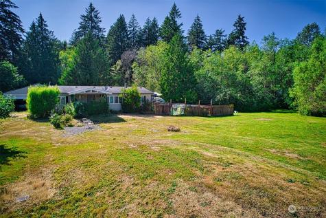 15322 66th Avenue E Puyallup WA 98375