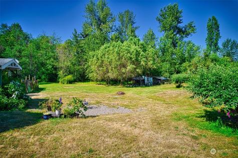 15322 66th Avenue E Puyallup WA 98375