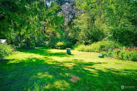 15322 66th Avenue E Puyallup WA 98375