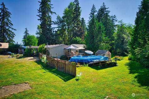 15322 66th Avenue E Puyallup WA 98375