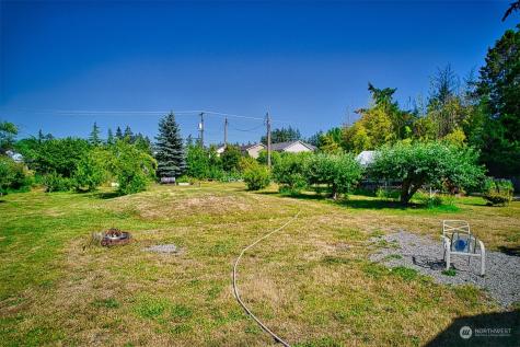 15322 66th Avenue E Puyallup WA 98375