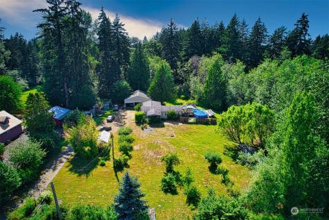 15322 66th Avenue E Puyallup WA 98375