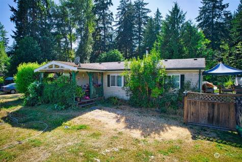 15322 66th Avenue E Puyallup WA 98375