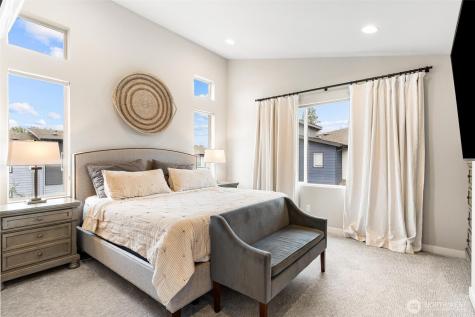 513 238th Street SE Bothell WA 98021