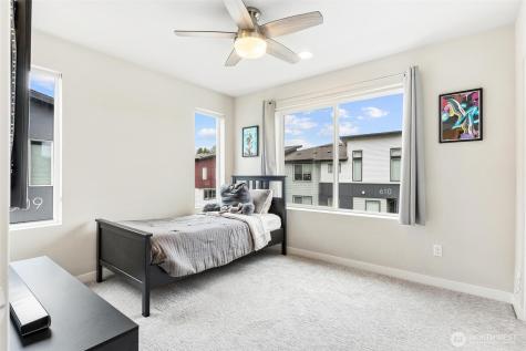 513 238th Street SE Bothell WA 98021
