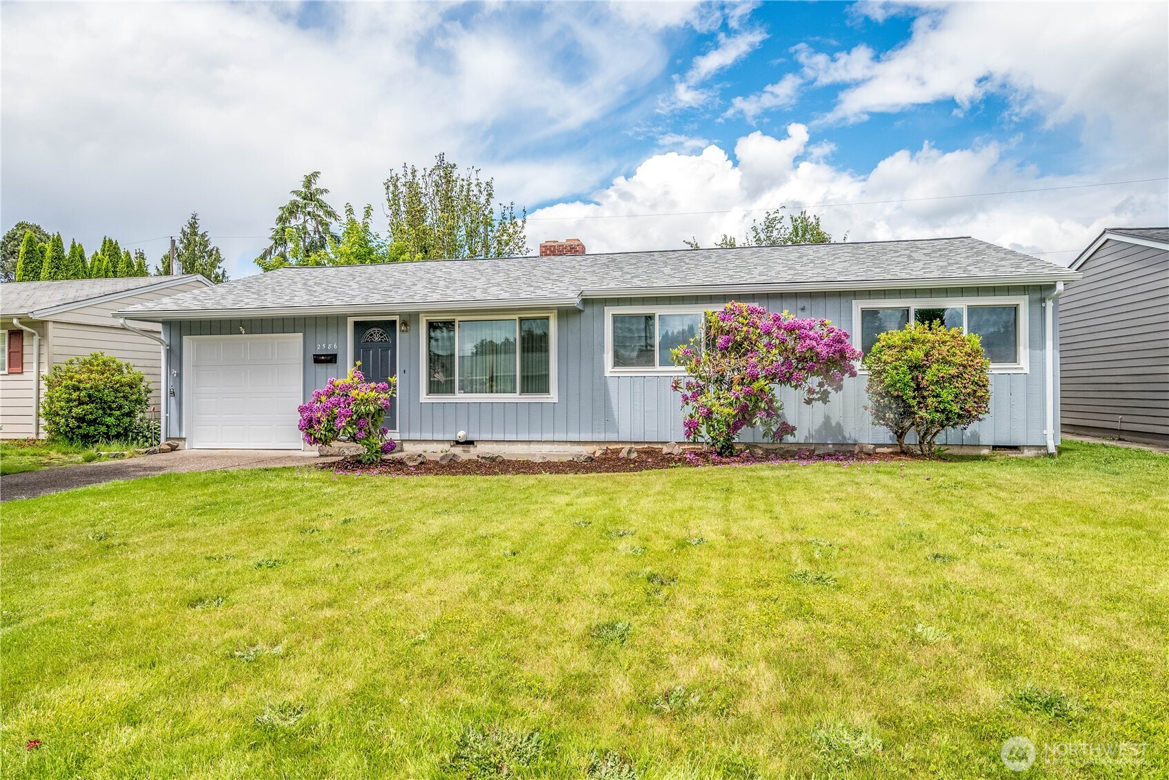 2586 Taylor Longview WA 98632