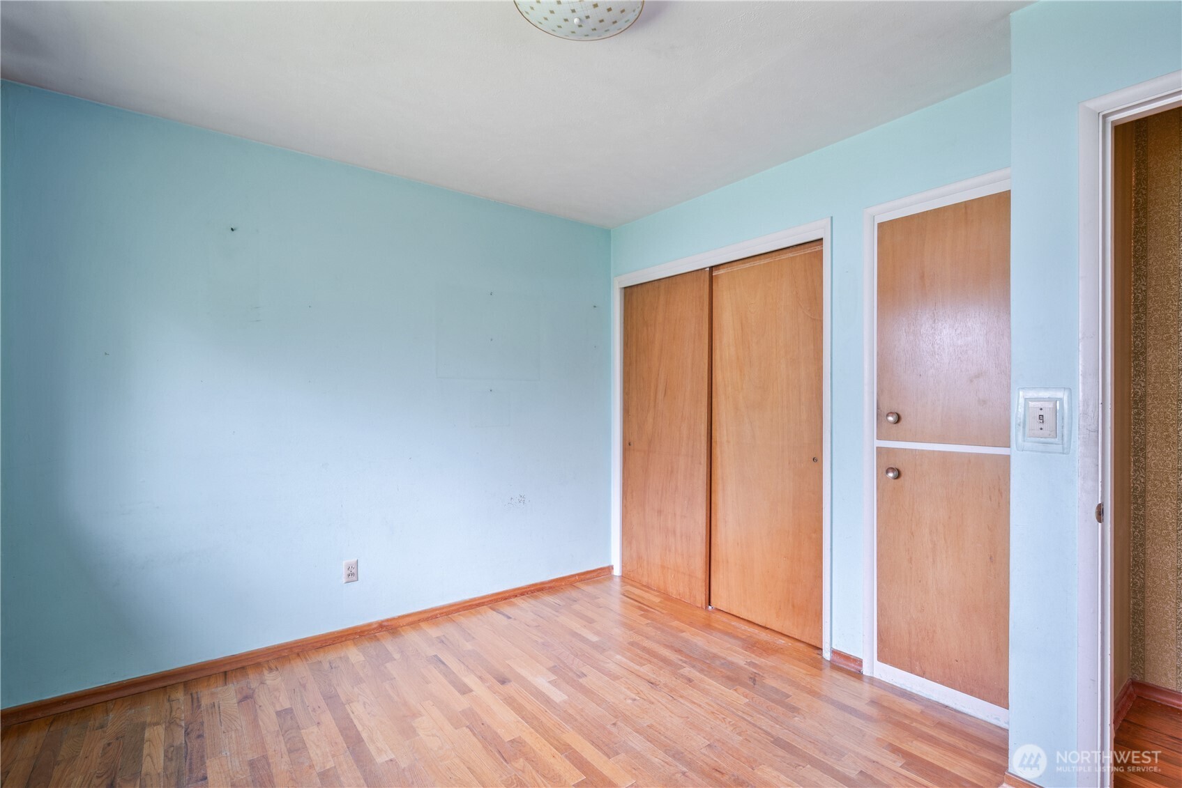 2586 Taylor Longview WA 98632