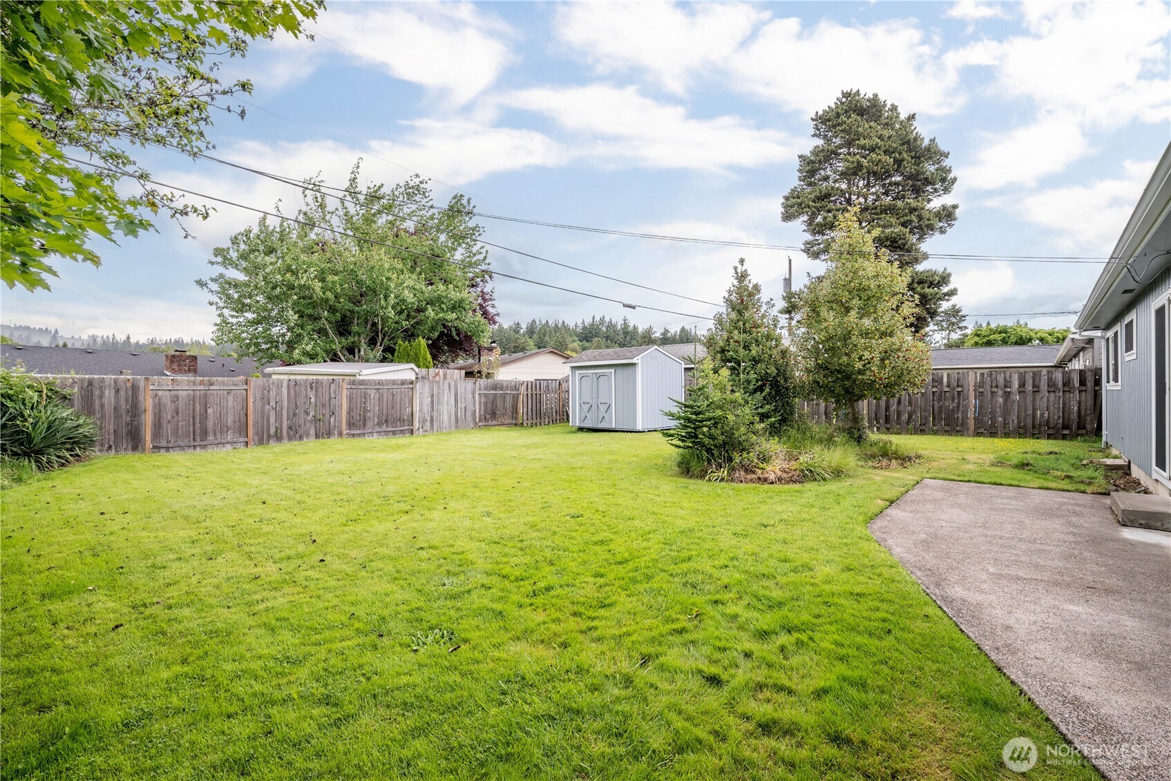 2586 Taylor Longview WA 98632