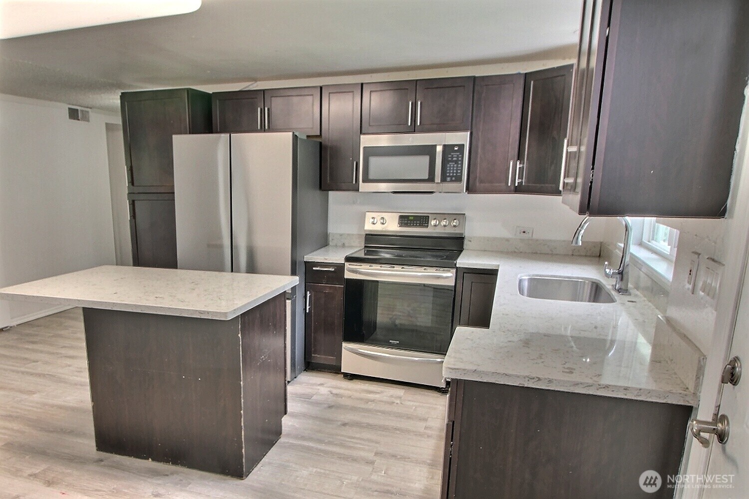 22512 SE 218th Street Maple Valley WA 98038
