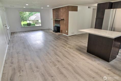 22512 SE 218th Street Maple Valley WA 98038