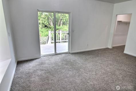 22512 SE 218th Street Maple Valley WA 98038