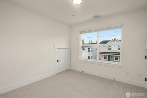 13 160th Place SE Bothell WA 98012