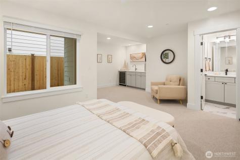 13 160th Place SE Bothell WA 98012