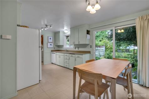 35413 11th Avenue SW Federal Way WA 98023