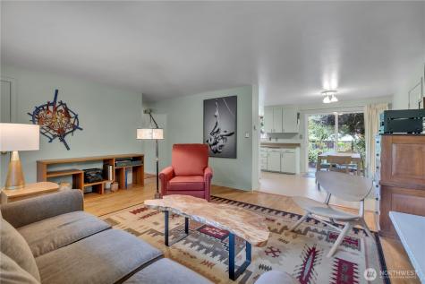 35413 11th Avenue SW Federal Way WA 98023