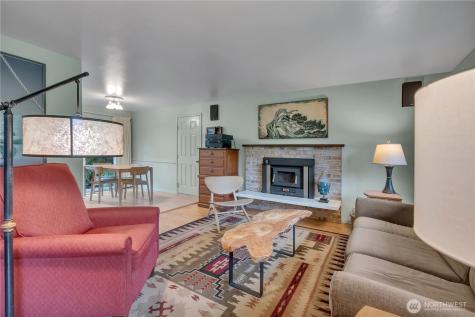35413 11th Avenue SW Federal Way WA 98023