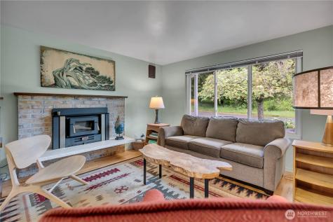 35413 11th Avenue SW Federal Way WA 98023