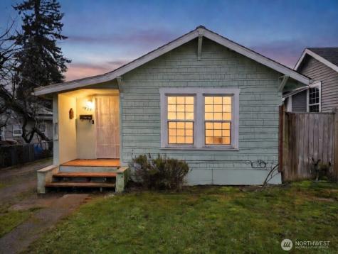 1929 11th Street Bremerton WA 98337