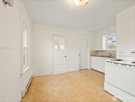 1929 11th Street Bremerton WA 98337