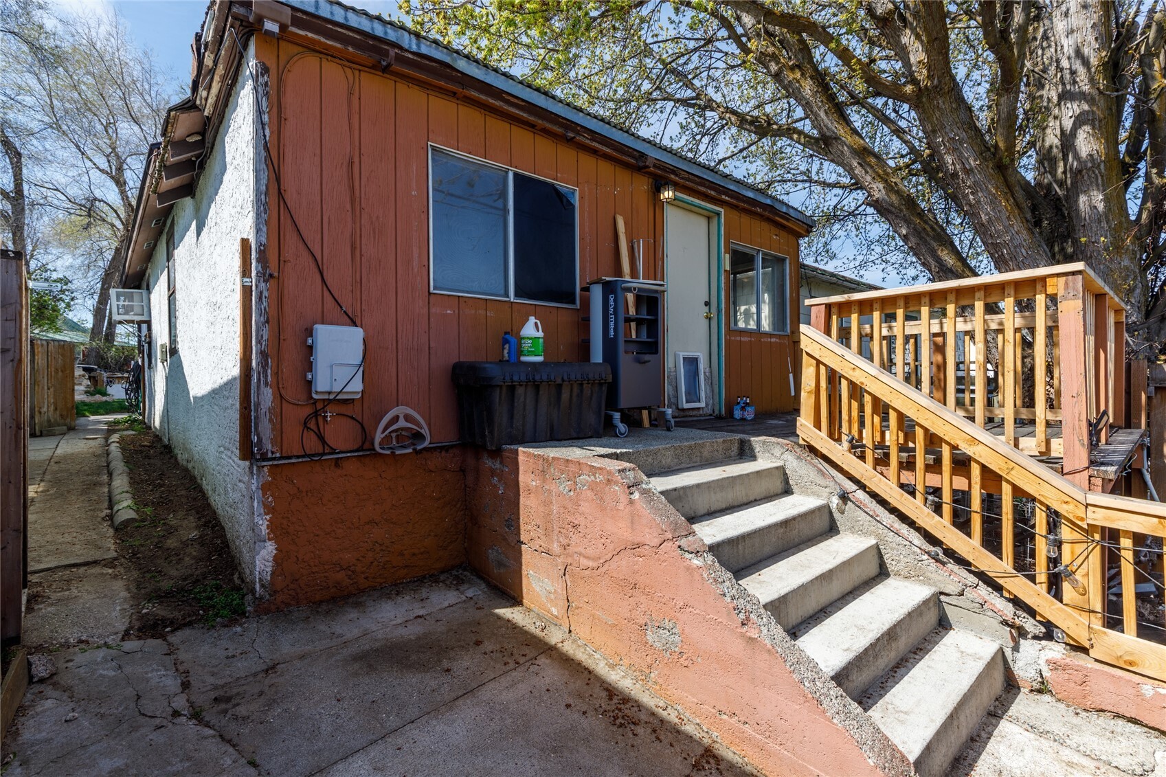 113 Young Street Grand Coulee WA 99133