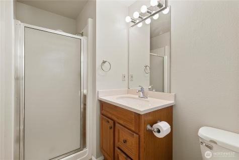 3322 43rd Place NE Tacoma WA 98422