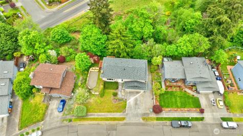 3322 43rd Place NE Tacoma WA 98422