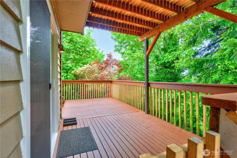 3322 43rd Place NE Tacoma WA 98422