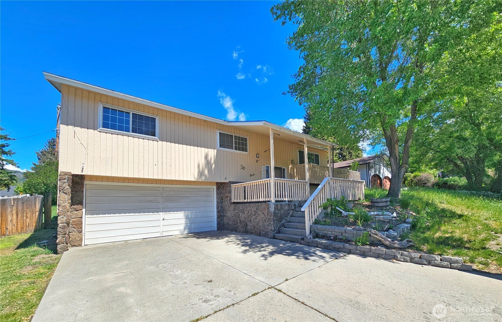 1321 E Elep Avenue Colville WA 99114