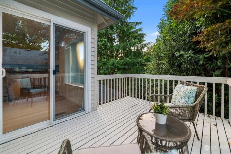 3610 Sw Barton Street Seattle WA 98126