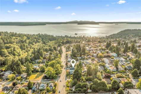 3610 Sw Barton Street Seattle WA 98126