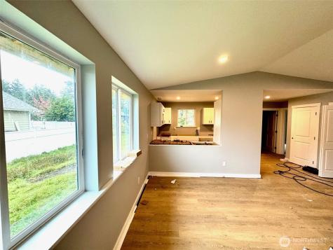660 Itswoot Avenue SE Ocean Shores WA 98569
