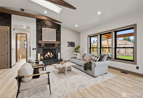 8227 Comox Road Blaine WA 98230
