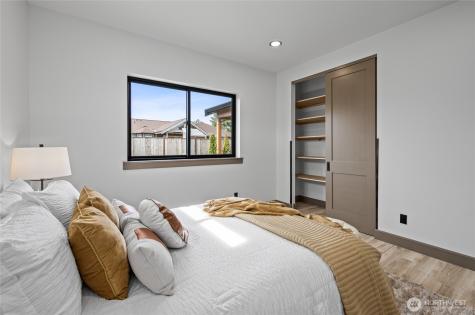 8227 Comox Road Blaine WA 98230