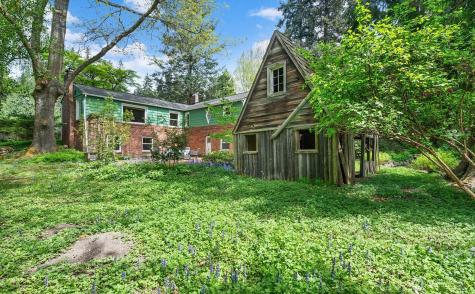 4423 NE 178th Street Lake Forest Park WA 98155