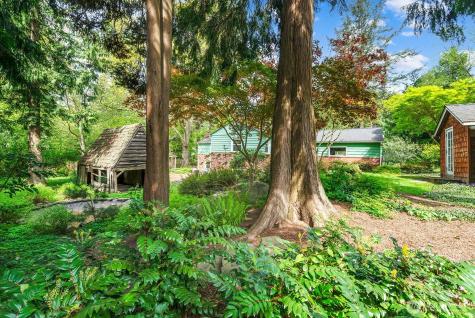 4423 NE 178th Street Lake Forest Park WA 98155