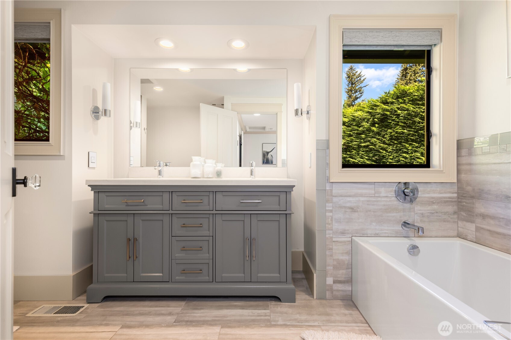 10510 NE 44th Street Kirkland WA 98033