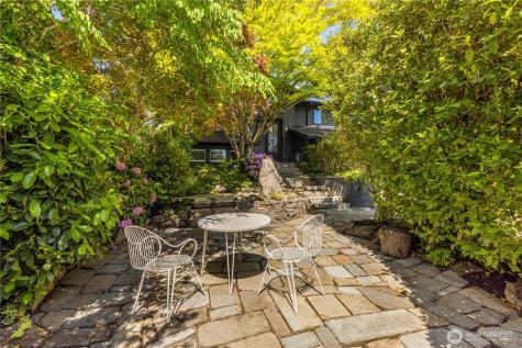 10510 NE 44th Street Kirkland WA 98033