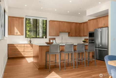 10143 Battle Point Drive NE Bainbridge Island WA 98110