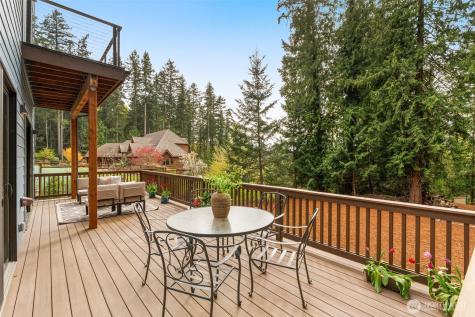 10143 Battle Point Drive NE Bainbridge Island WA 98110