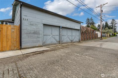 926 S Ainsworth Avenue Tacoma WA 98405