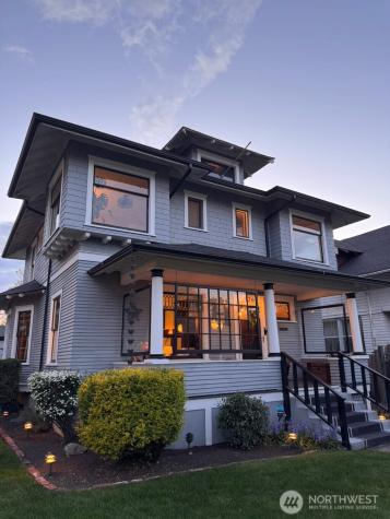 926 S Ainsworth Avenue Tacoma WA 98405