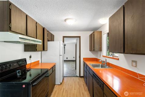7610 148th Avenue NE Redmond WA 98052